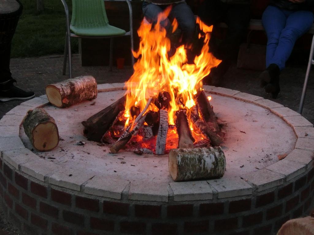 Pipowagen Camping Puur Genieten Bed and Breakfast Someren Εξωτερικό φωτογραφία