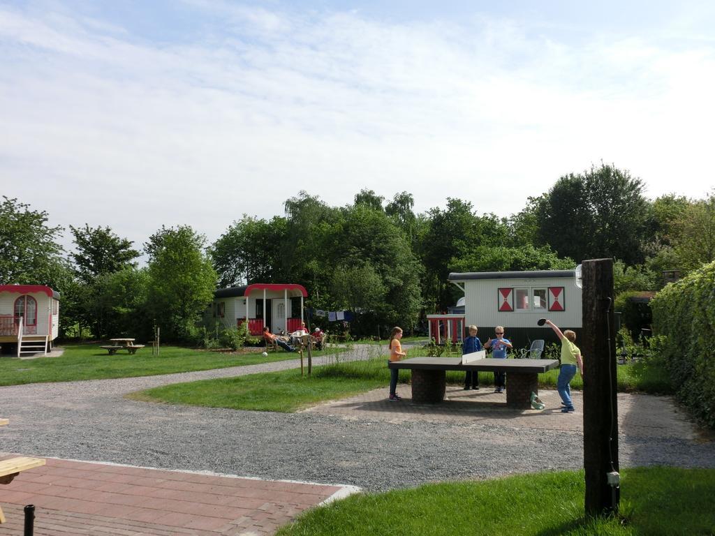 Pipowagen Camping Puur Genieten Bed and Breakfast Someren Εξωτερικό φωτογραφία
