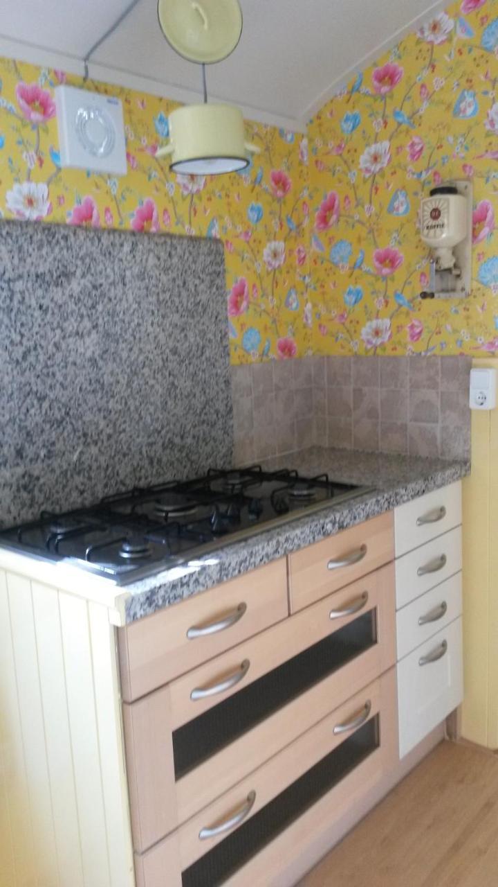 Pipowagen Camping Puur Genieten Bed and Breakfast Someren Εξωτερικό φωτογραφία